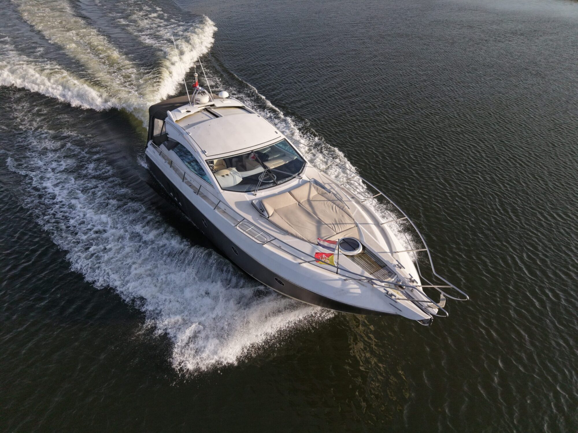 foto: 105 Sessa Sessa C46 HT IPS