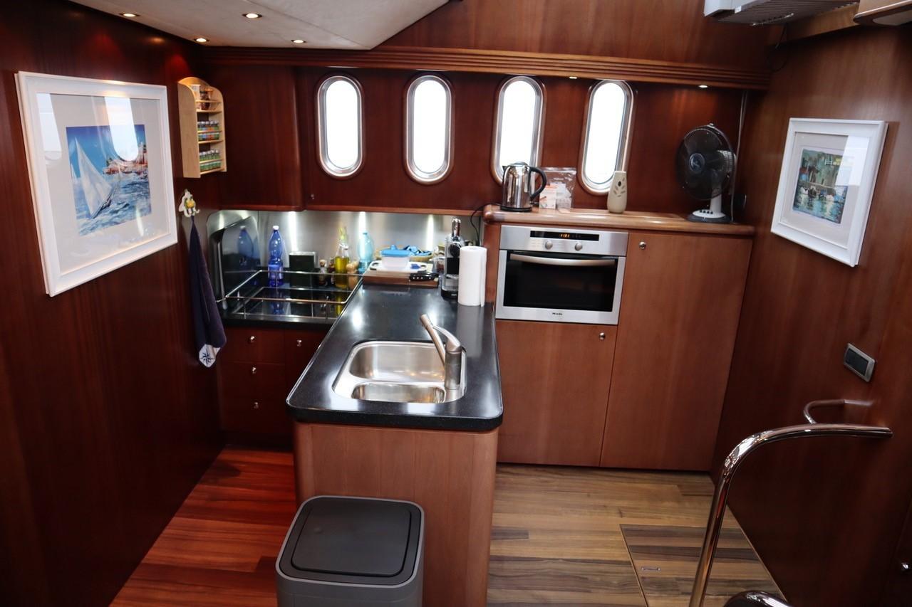 foto: 14 Pacific Prestige 170