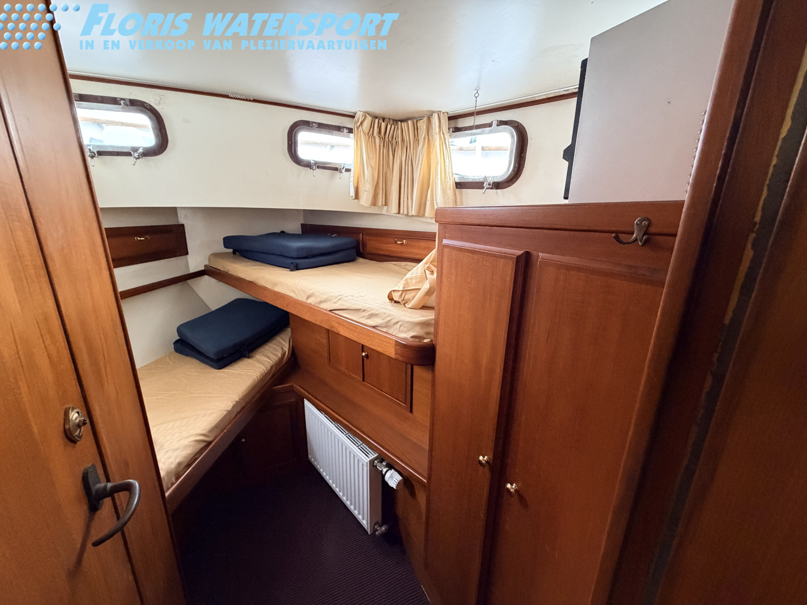 foto: 12 Klaasssen kotter 1400 Pilot