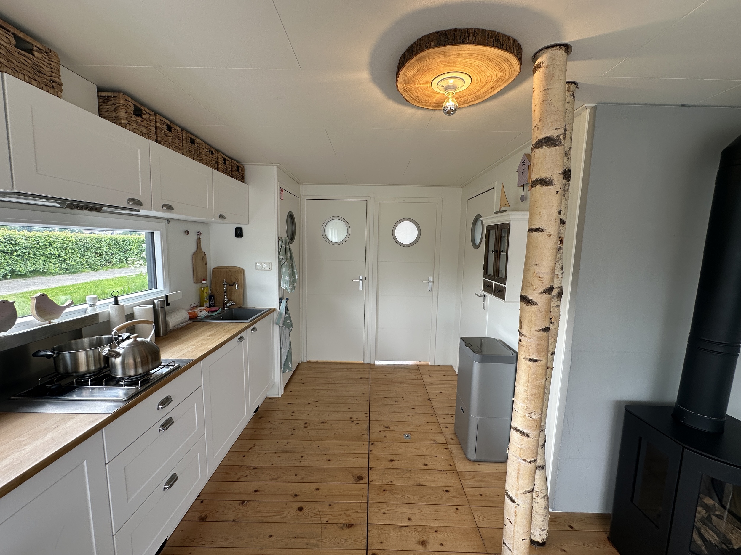 foto: 26 Lotus Houseboats 12 XT - Boven Besturing