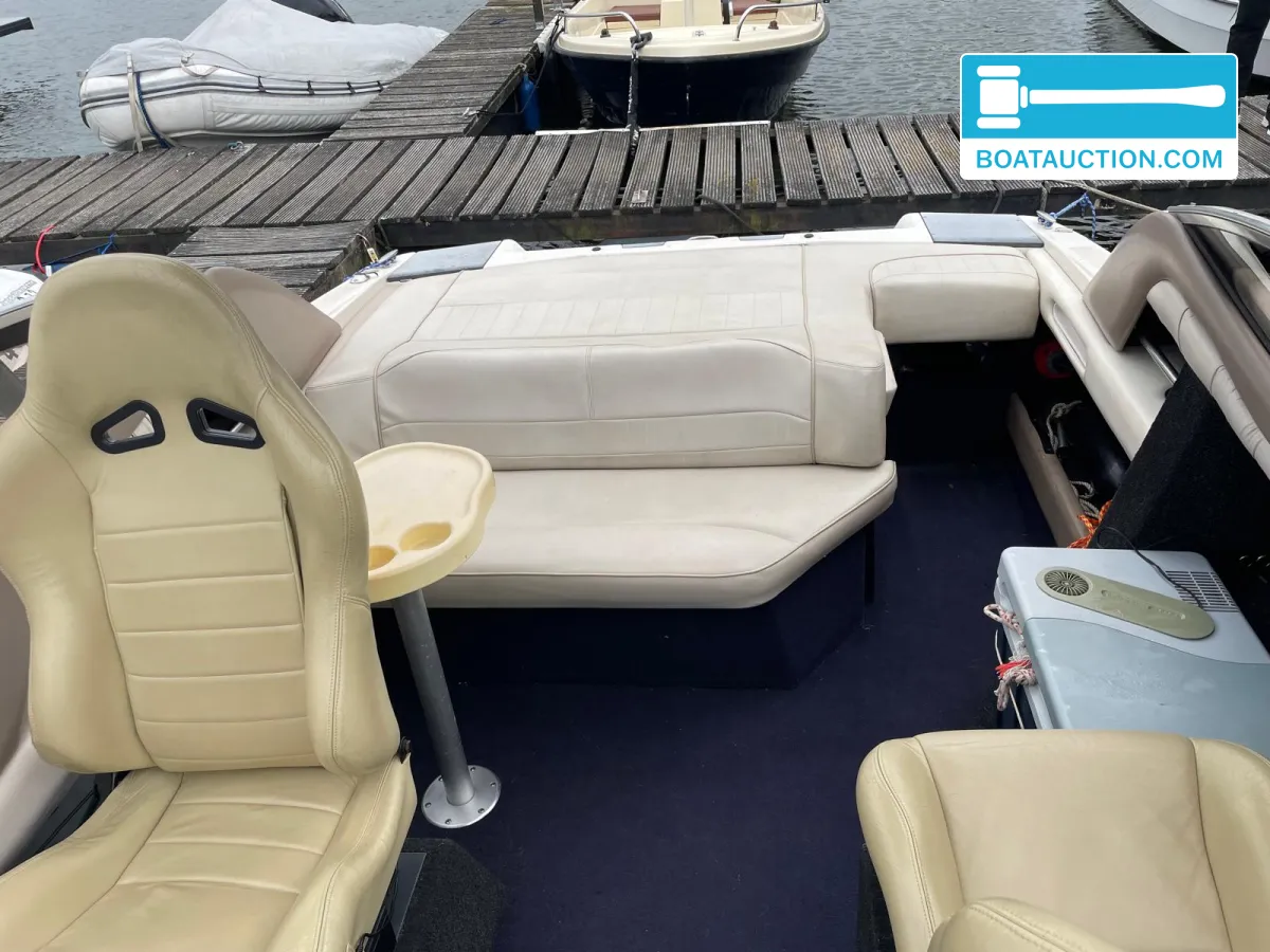 foto: 13 Regal 2150