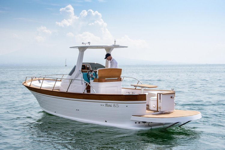 foto: 25 Cantieri Mimi Gozzi Libeccio 8.50 WA -DIRECT LEVERBAAR-