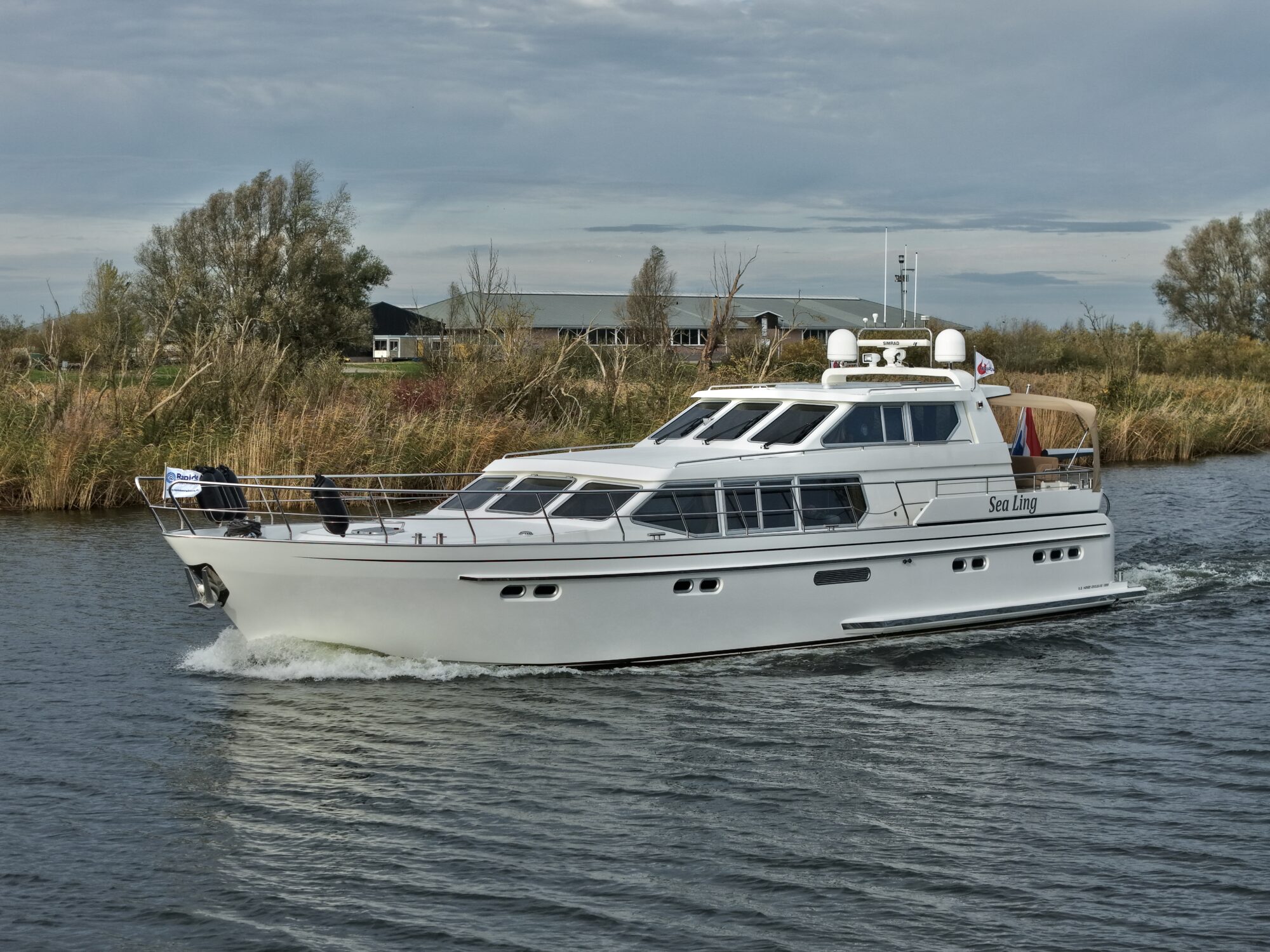 foto: 57 Van den Hoven Van den Hoven Exclusive 18.00 VS