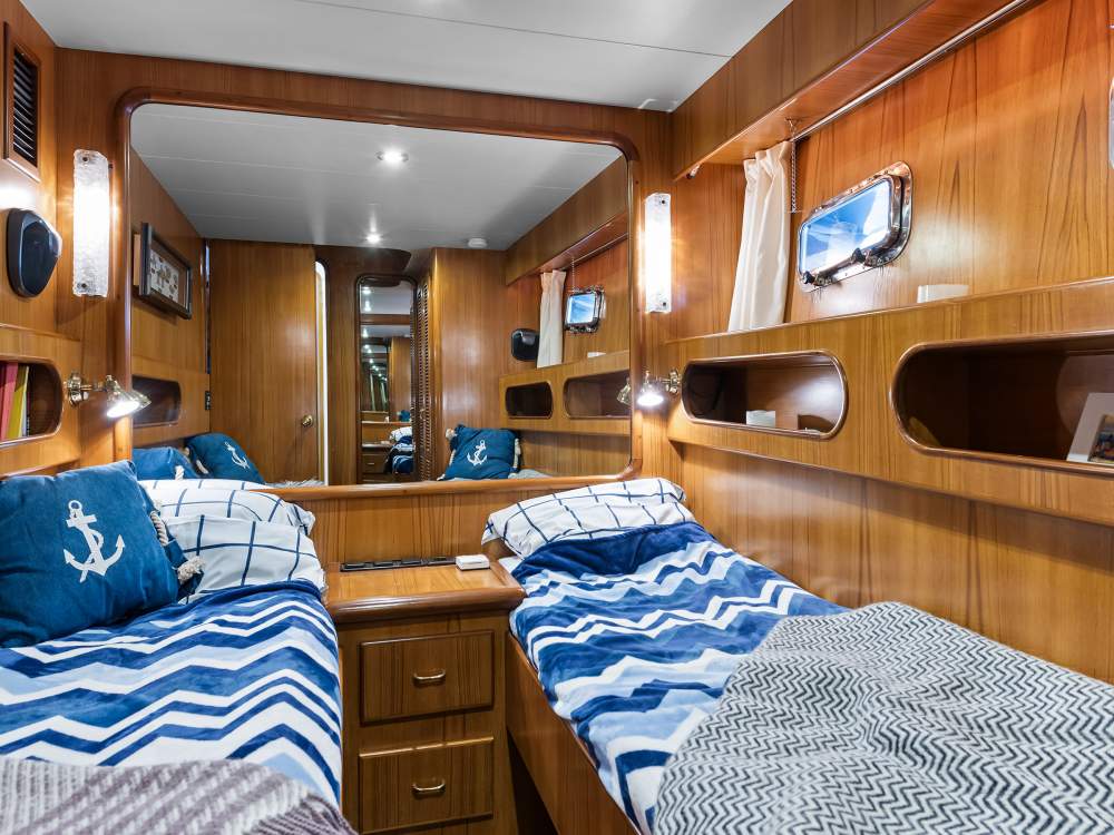 foto: 18 Monte Fino  64 ( varend woonschip )