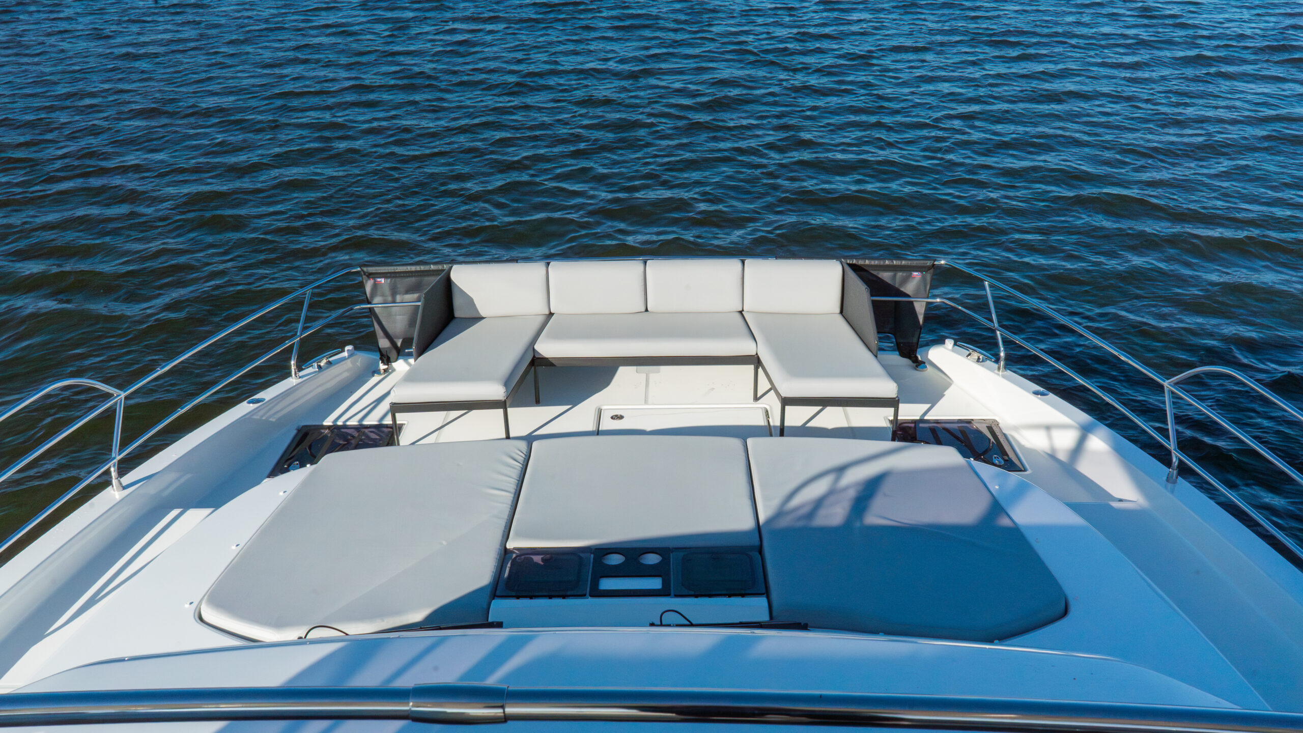foto: 38 Prestige M48