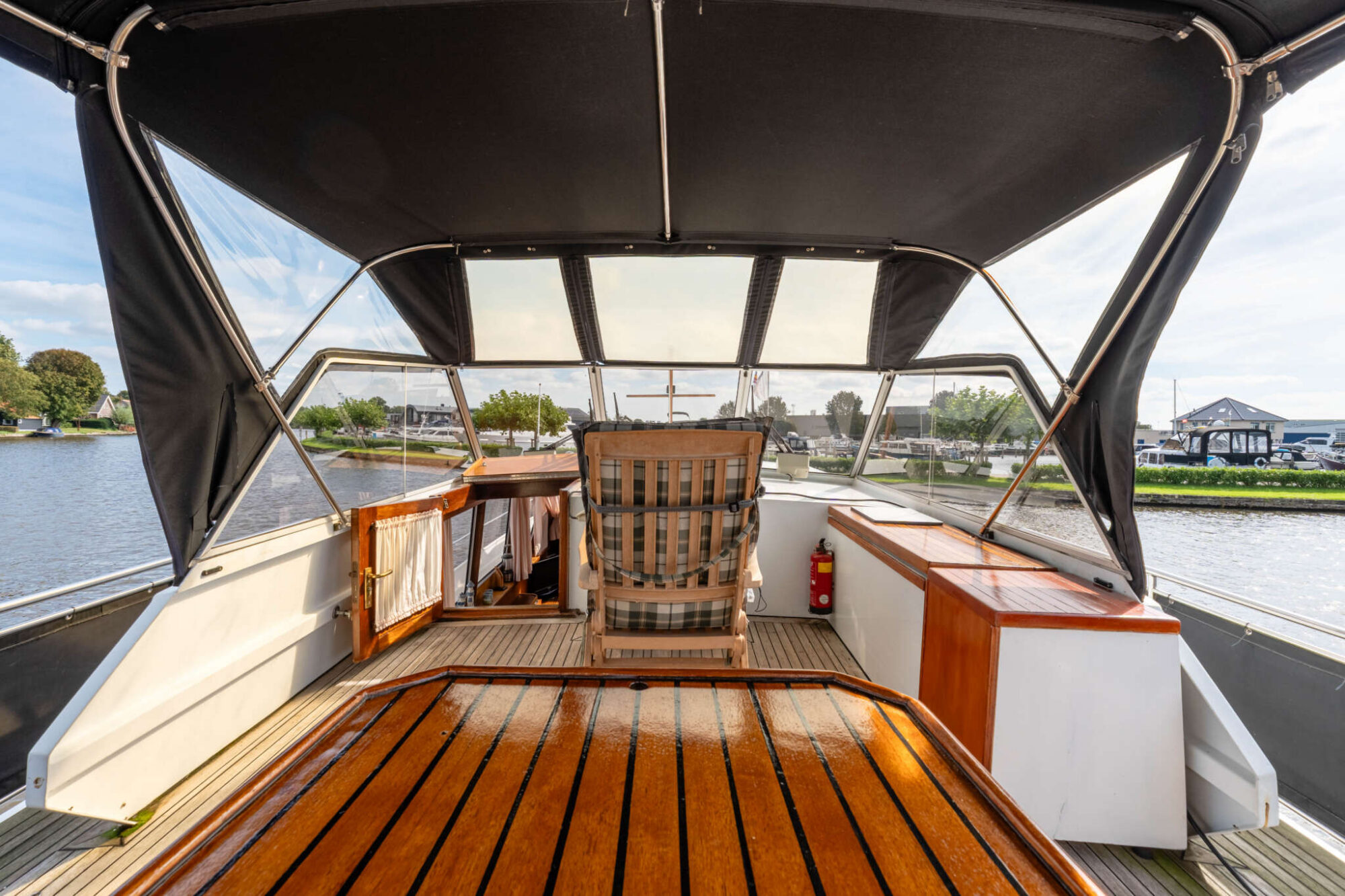 foto: 42 Valkkruiser Valkkruiser Waterman 13.50 AK