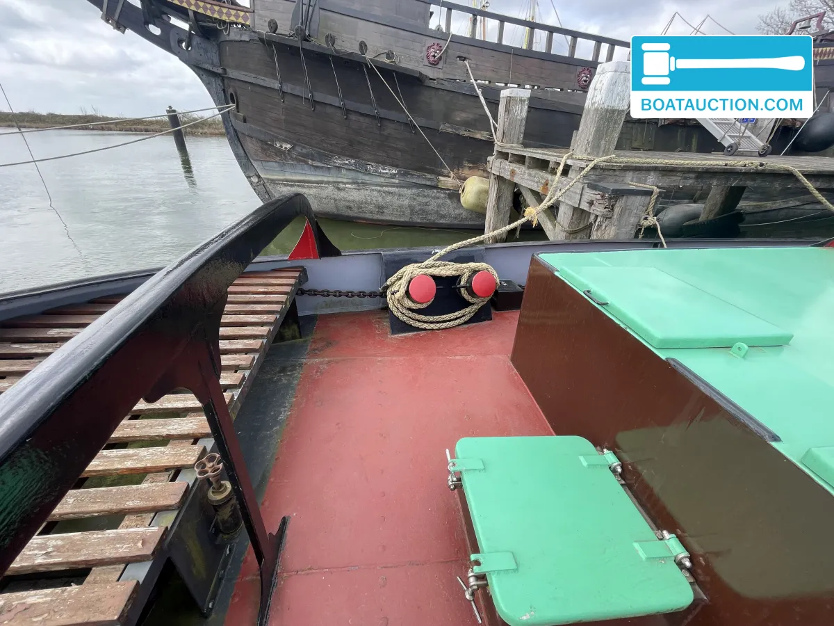 foto: 51 Sleepboot 2200