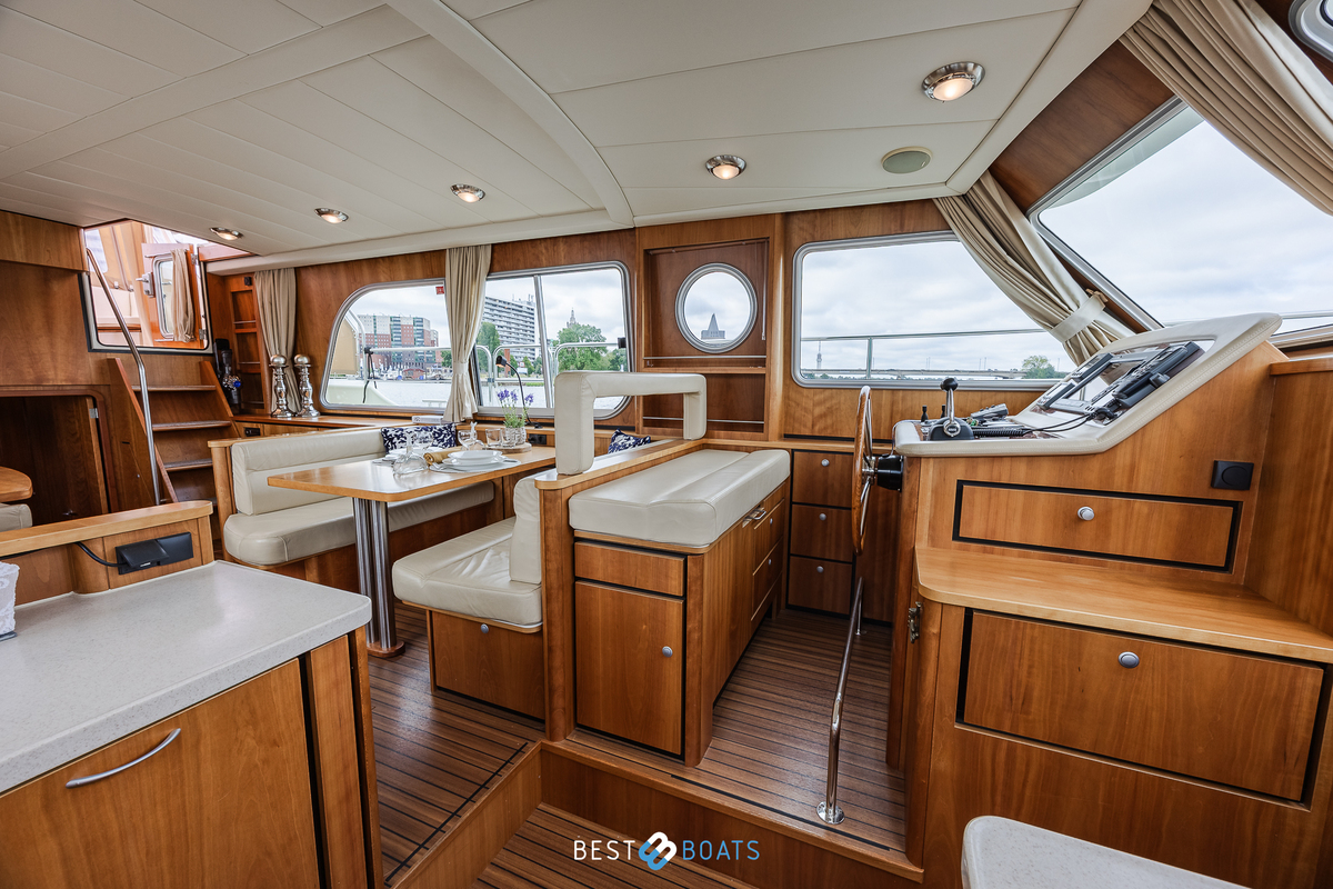 foto: 43 Linssen  Grand Sturdy 45.9 AC Twin