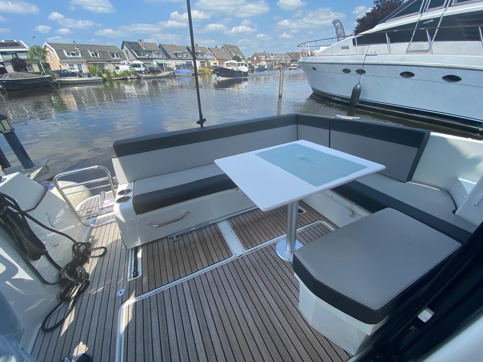 foto: 22 Jeanneau  Merry Fisher 895 offshore