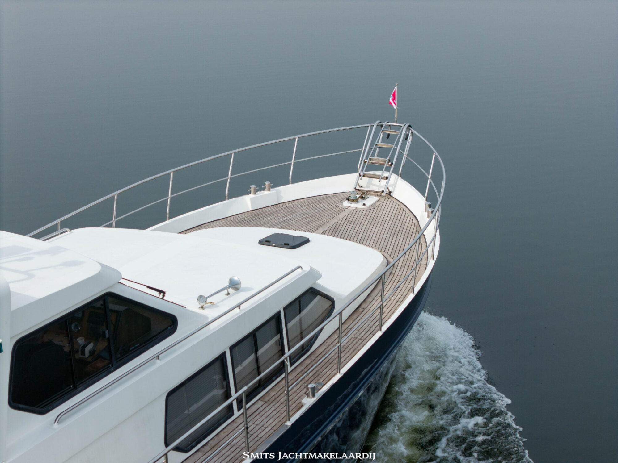 foto: 121 Pacific Pacific Allure 148 VS