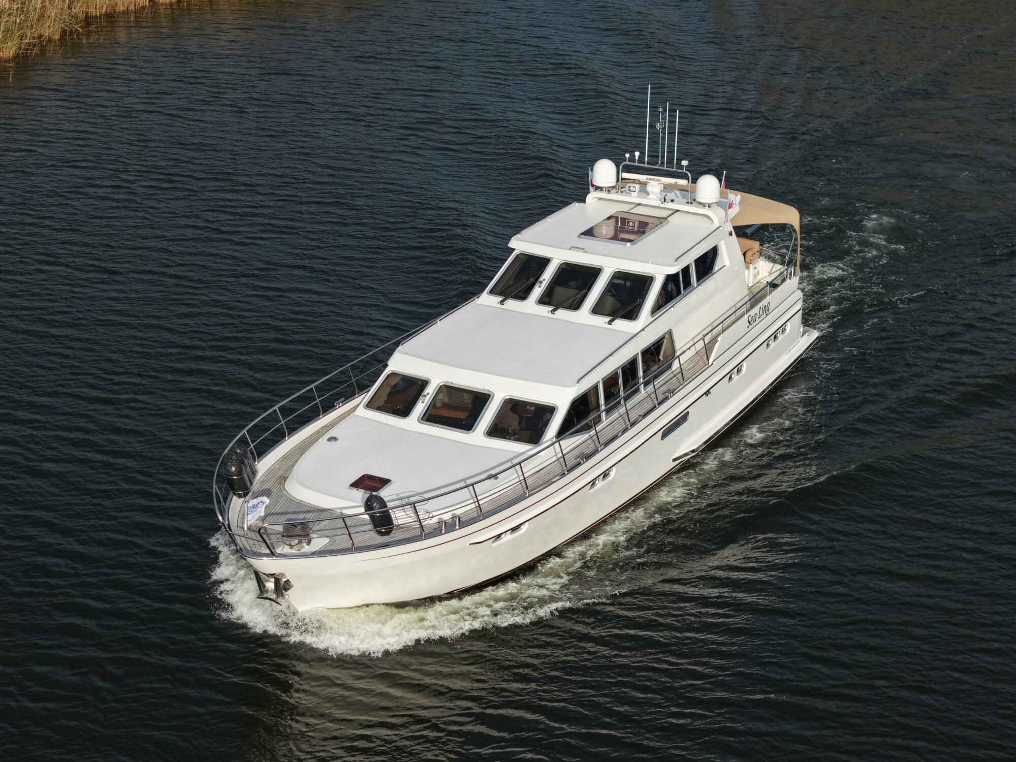 foto: 58 Van den Hoven Van den Hoven Exclusive 18.00 VS