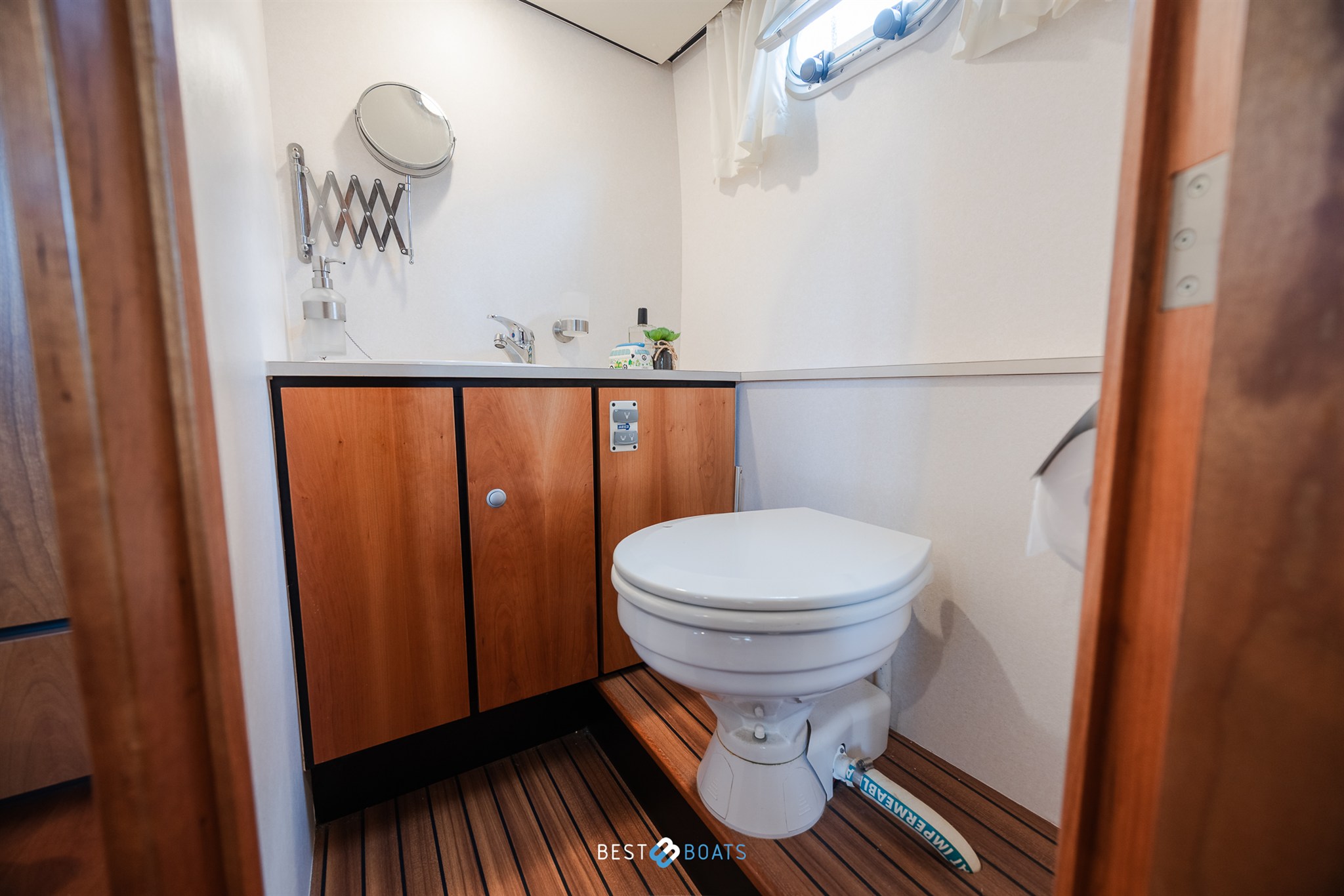 foto: 36 Linssen Grand Sturdy 34.9 AC