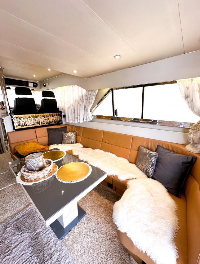 foto: 18 Princess Princess 48 Flybridge