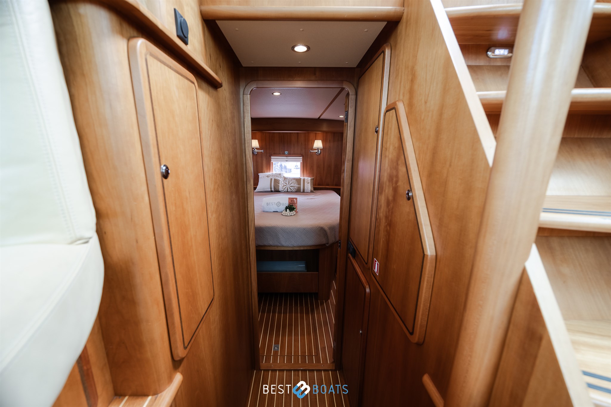 foto: 32 Linssen 430 AC AK MKII