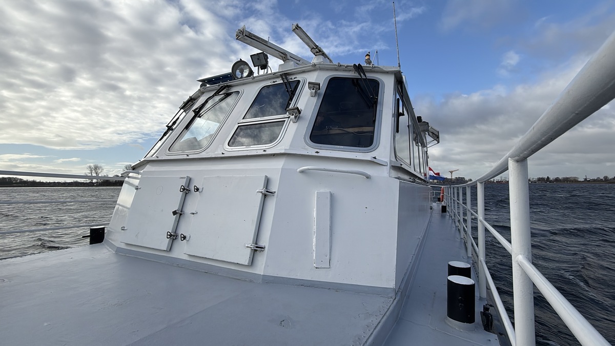 foto: 40 Ex-Patrouille Vaartuig Varend Woonschip