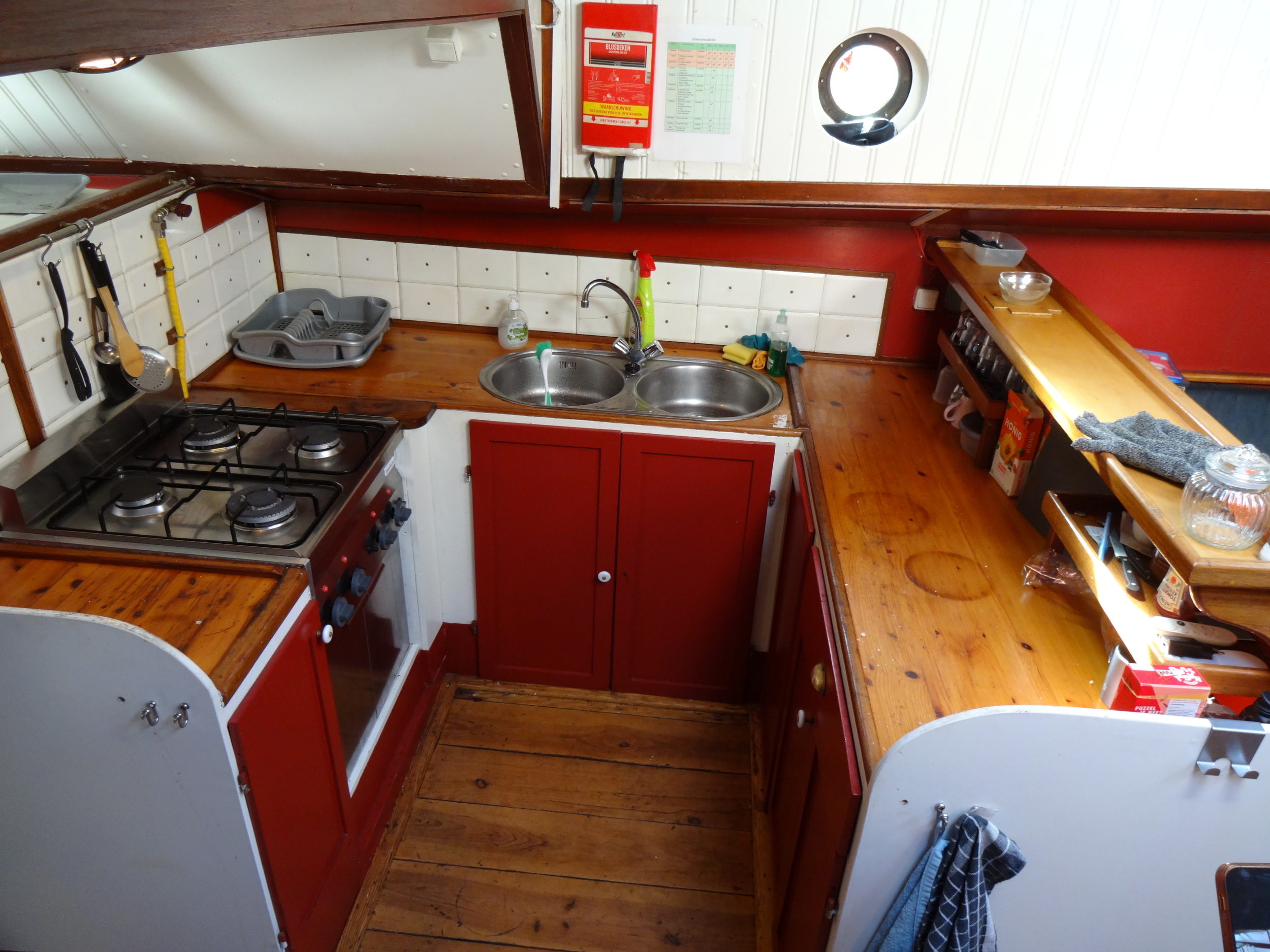 foto: 22 Hasselteraak 24.00 Charter/woonschip