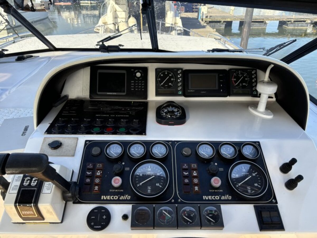 foto: 14 Neptunus 108 Twin