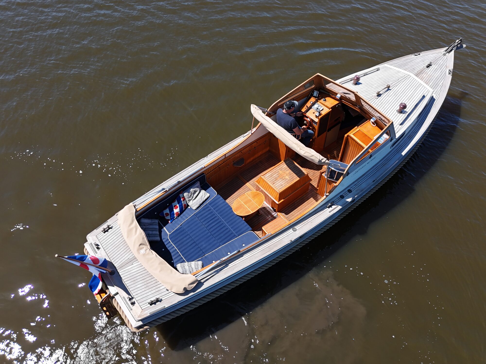 foto: 25 Antaris Antaris Windscheer 9.60 OK