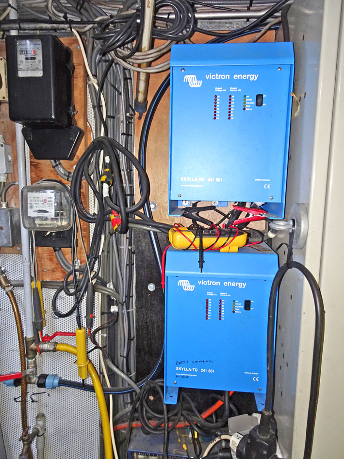 foto: 103 ex Rijkswaterstaat / Varend Woonschip 23.23, CBB Rijn