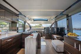 foto: 6 Sunseeker 65 Sport Yacht