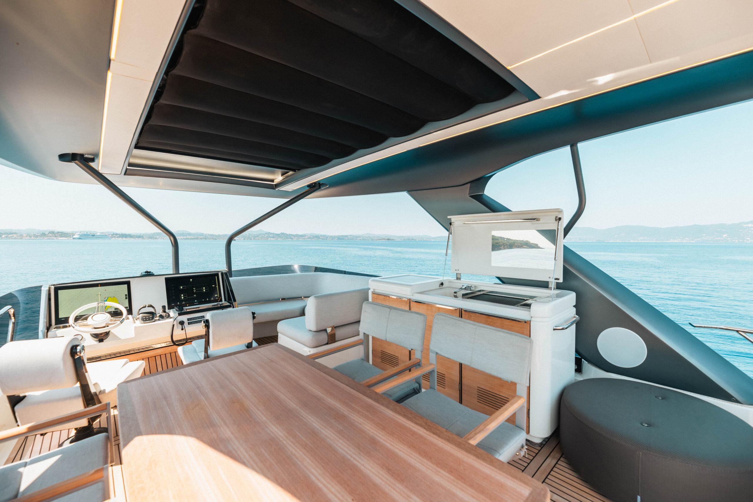 foto: 94 Prestige 690 flybridge