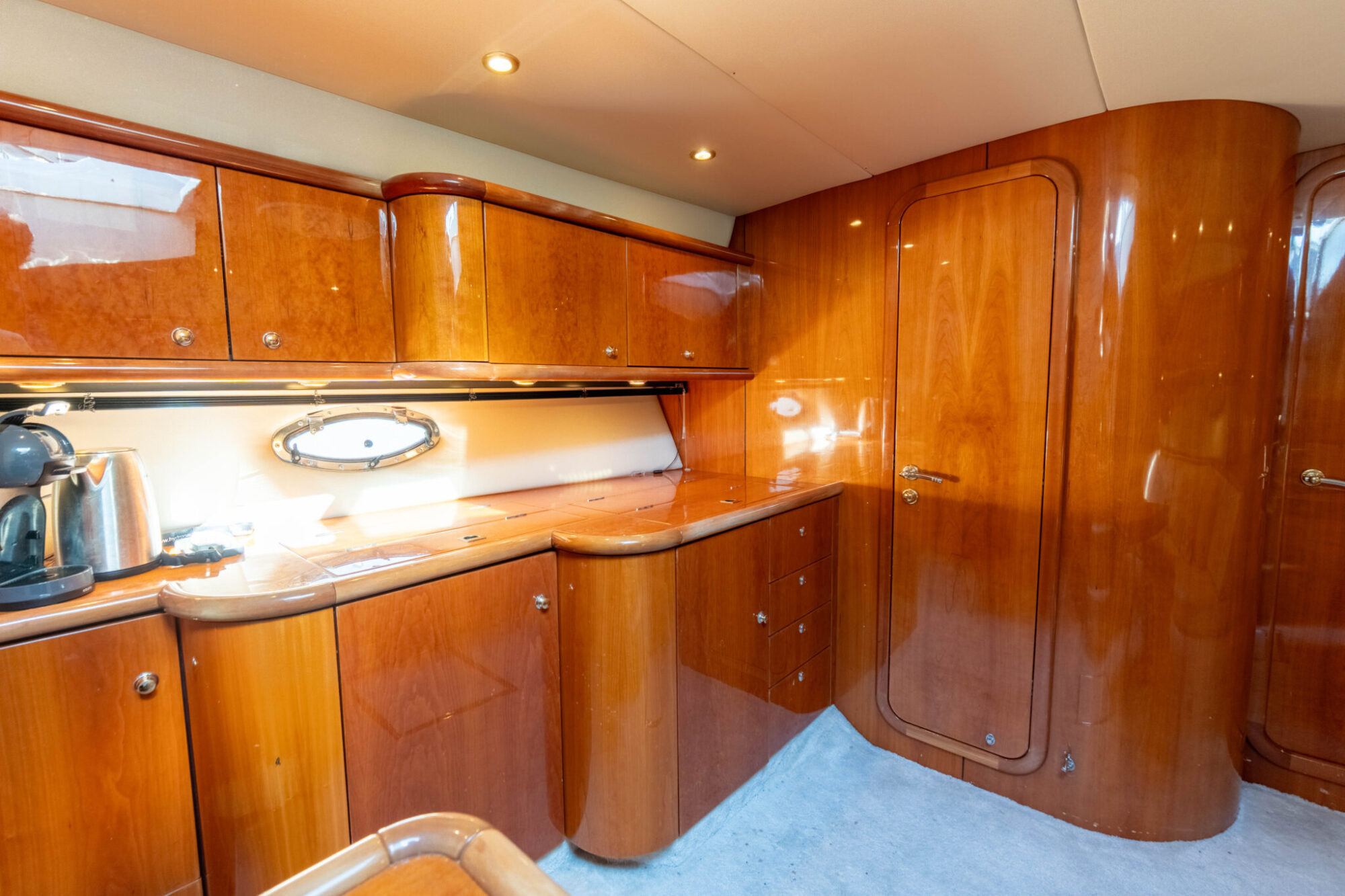 foto: 69 Sunseeker Sunseeker Camarque 47 Cabrio
