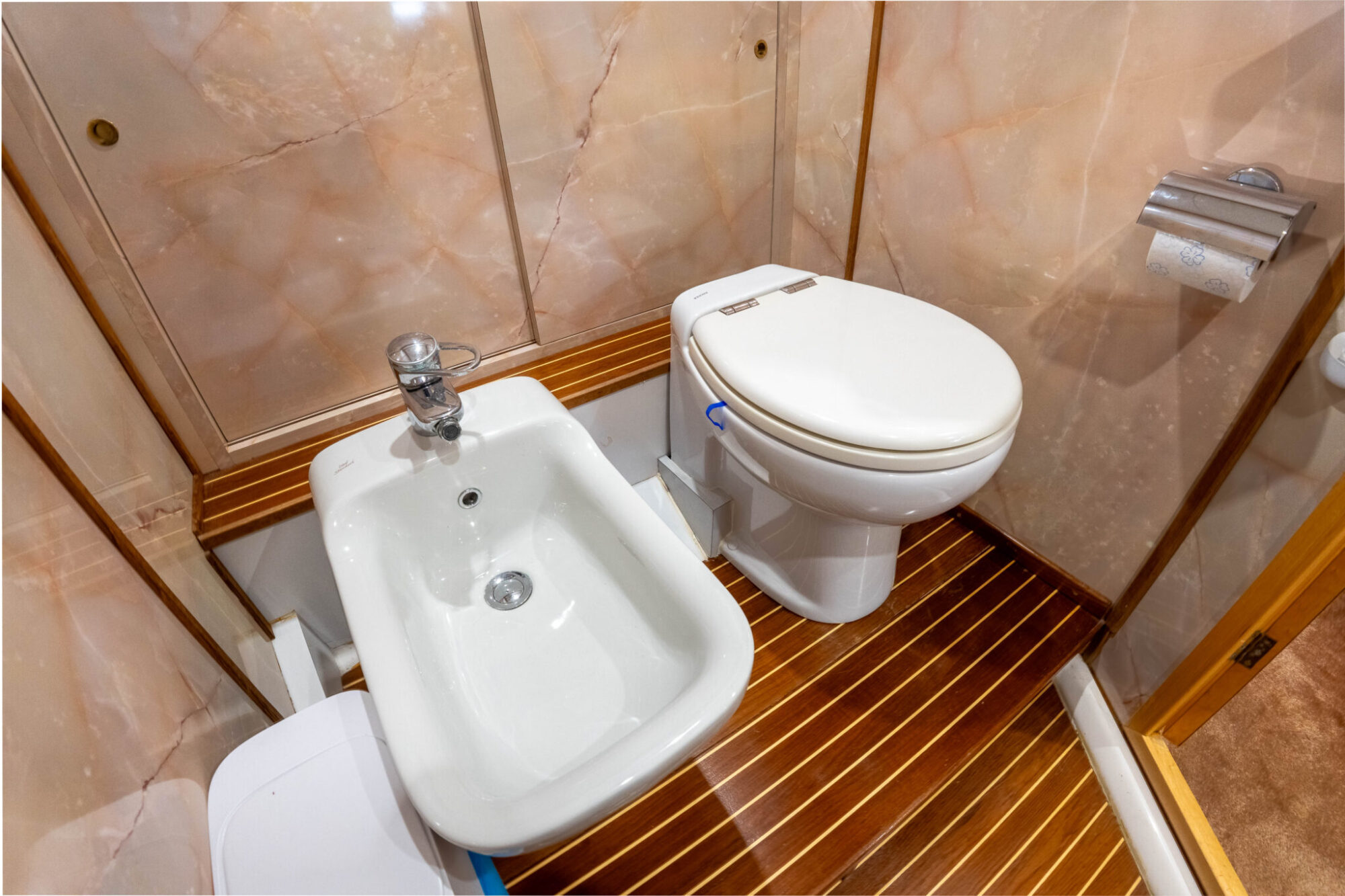 foto: 83 Fairline Fairline Squadron 62/65
