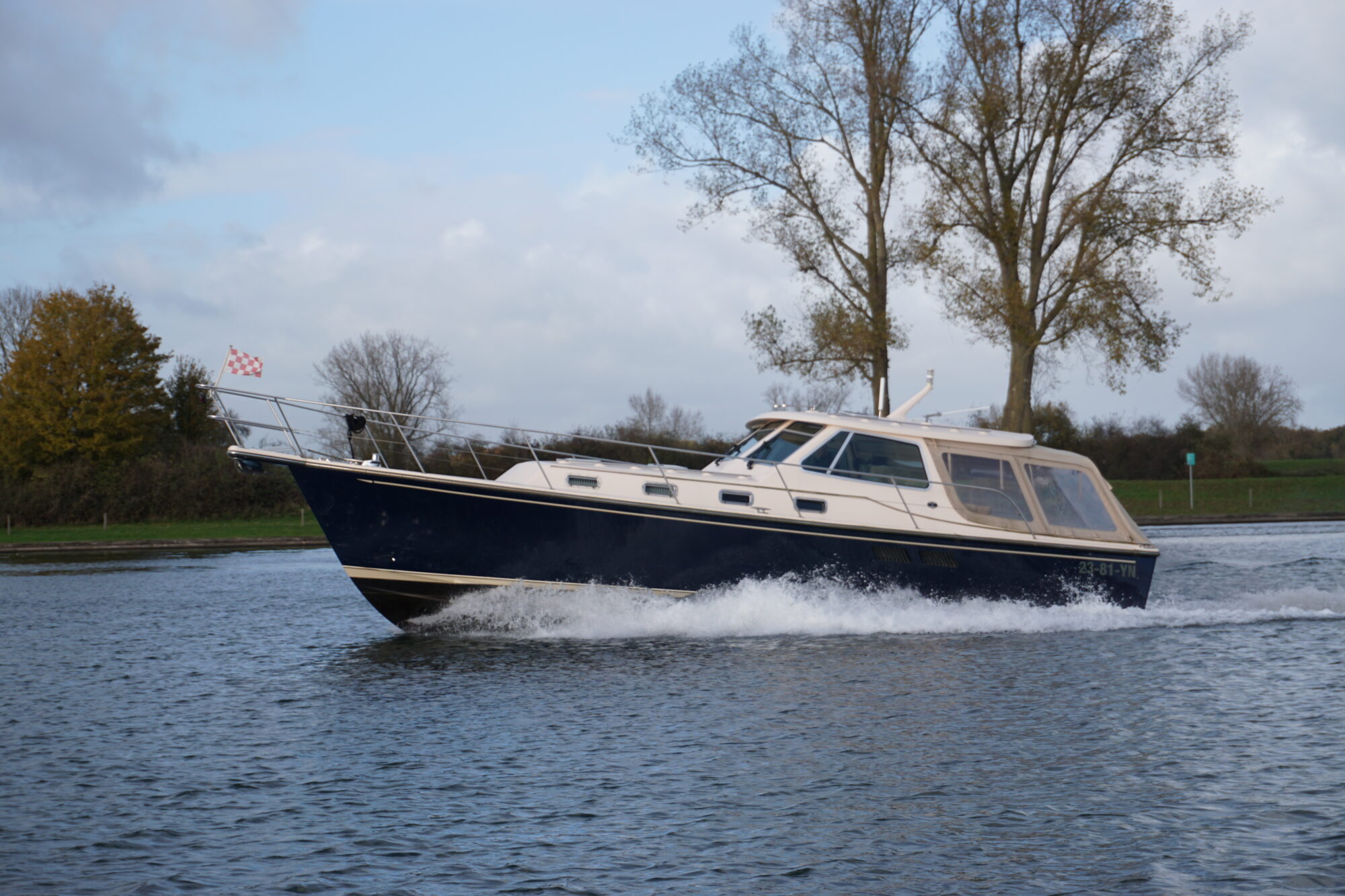 foto: 38 Island Packet Island Packet Craft 360 Express