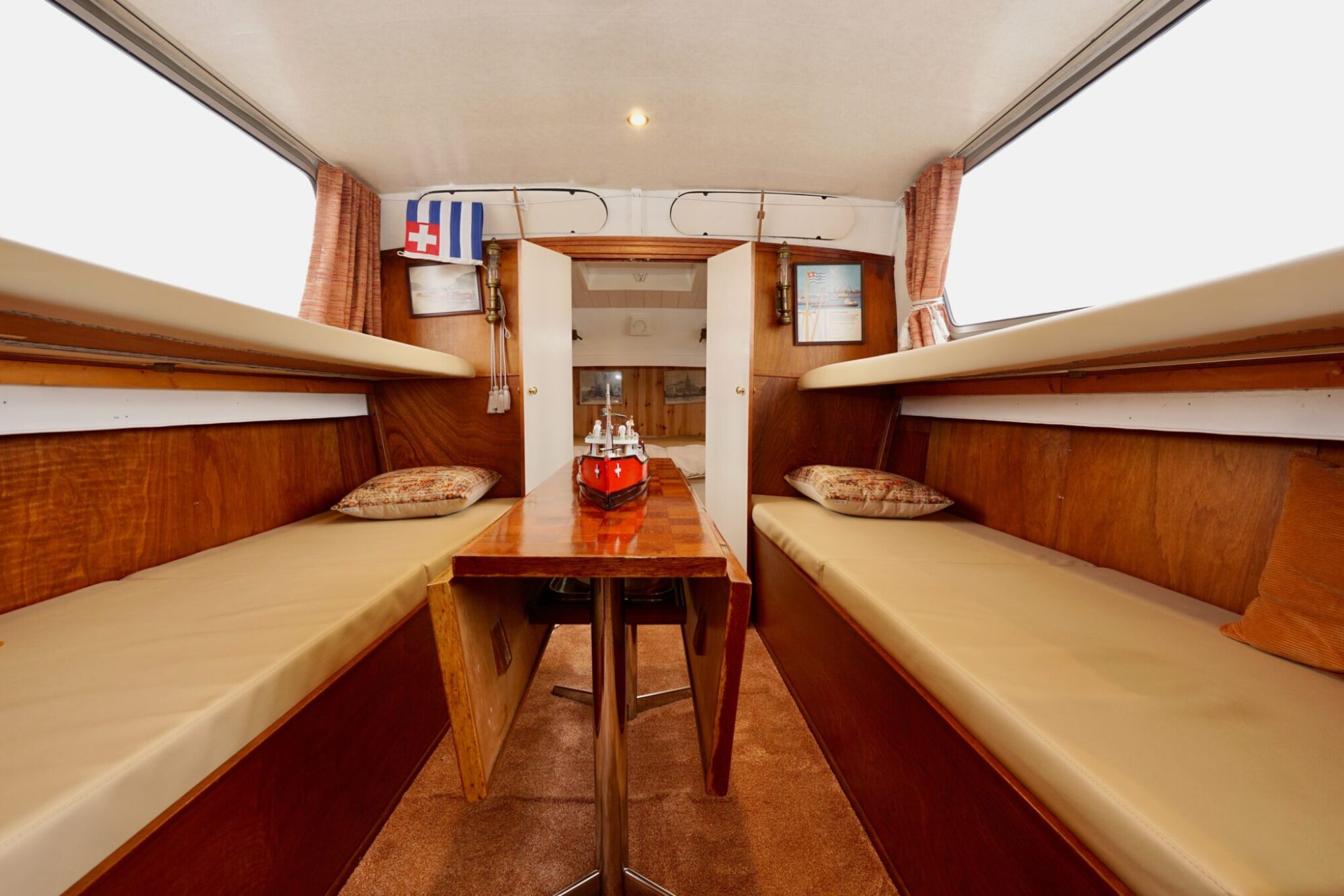 foto: 30 Boot Boot Motortjalk 11.00 OK