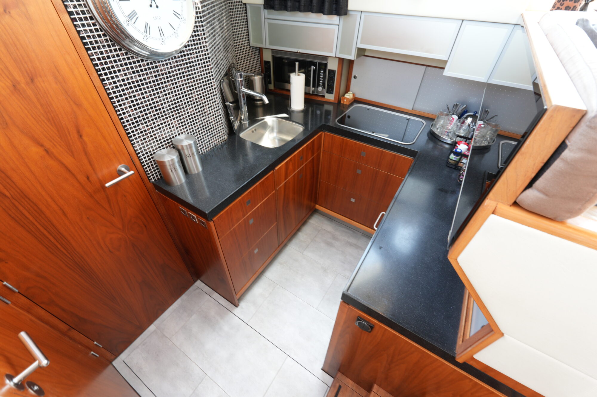 foto: 39 Vivante Vivante 42 AK