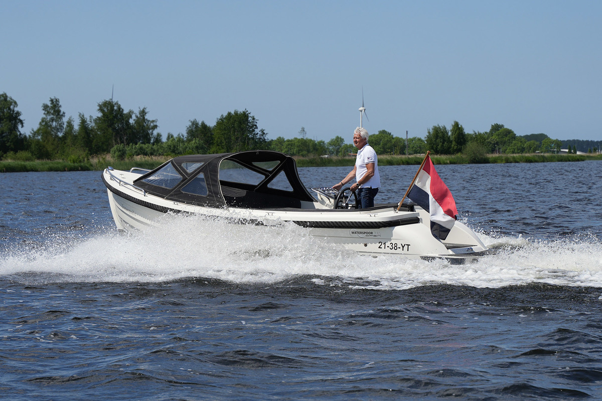 foto: 23 Waterspoor 711 Open