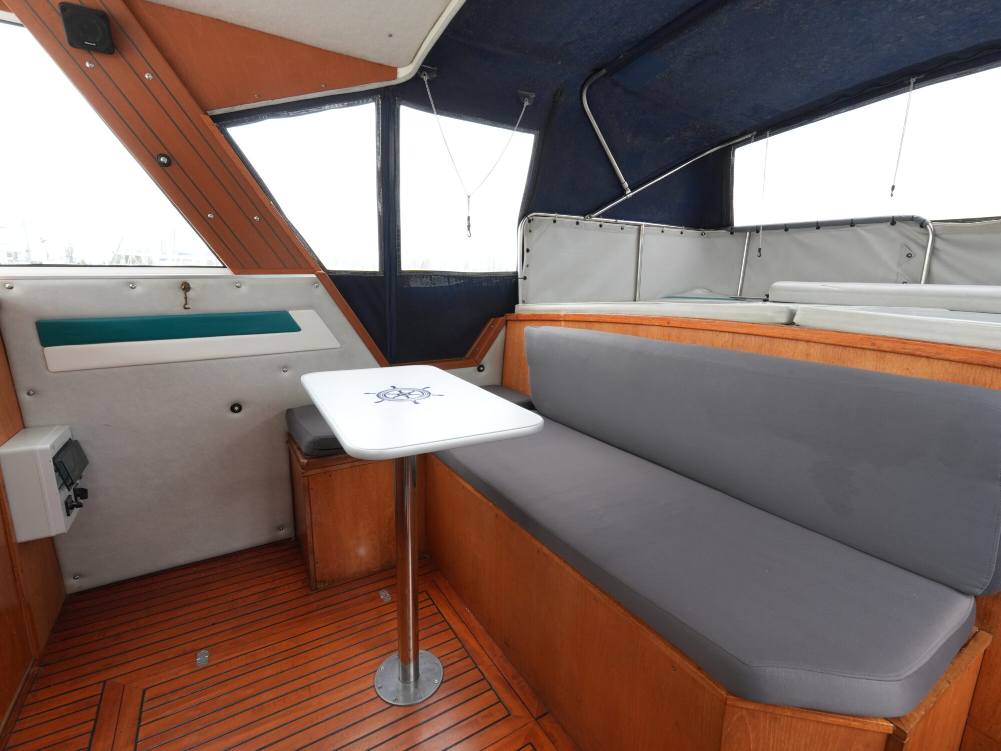 foto: 27 Crestar Crestar 1000 OK/AK