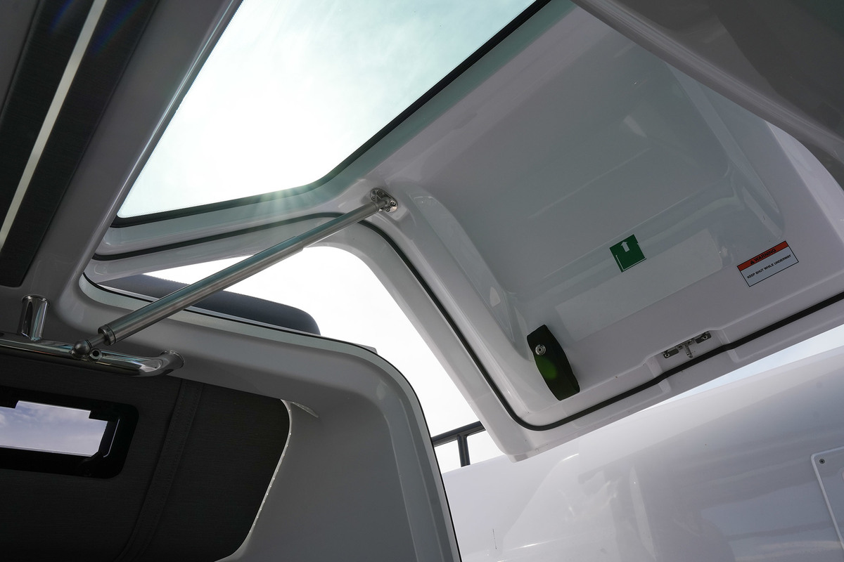 foto: 41 Axopar 37 XC Cross Cabin