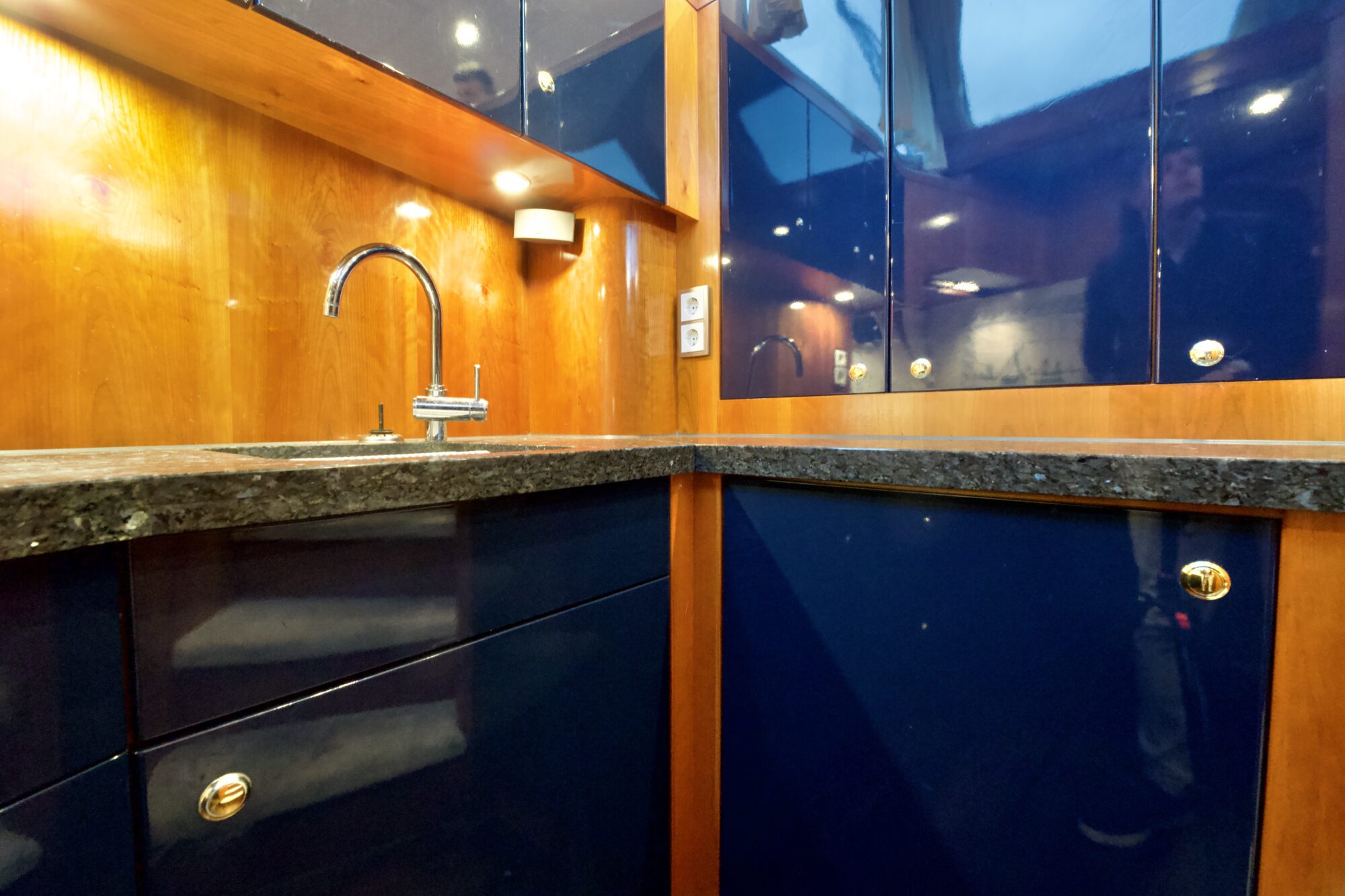 foto: 62 Van der Heijden Van der Heijden 17.00 Dynamic Deluxe VS