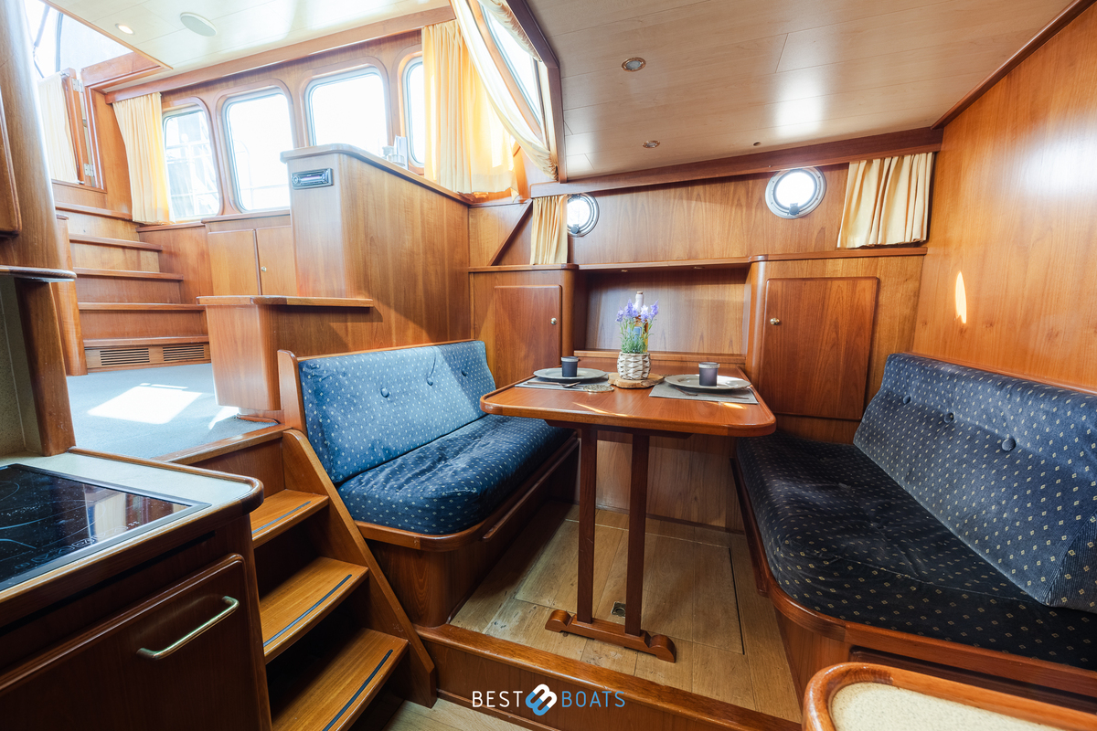 foto: 27 Vripack Spiegelkotter 1150 AK