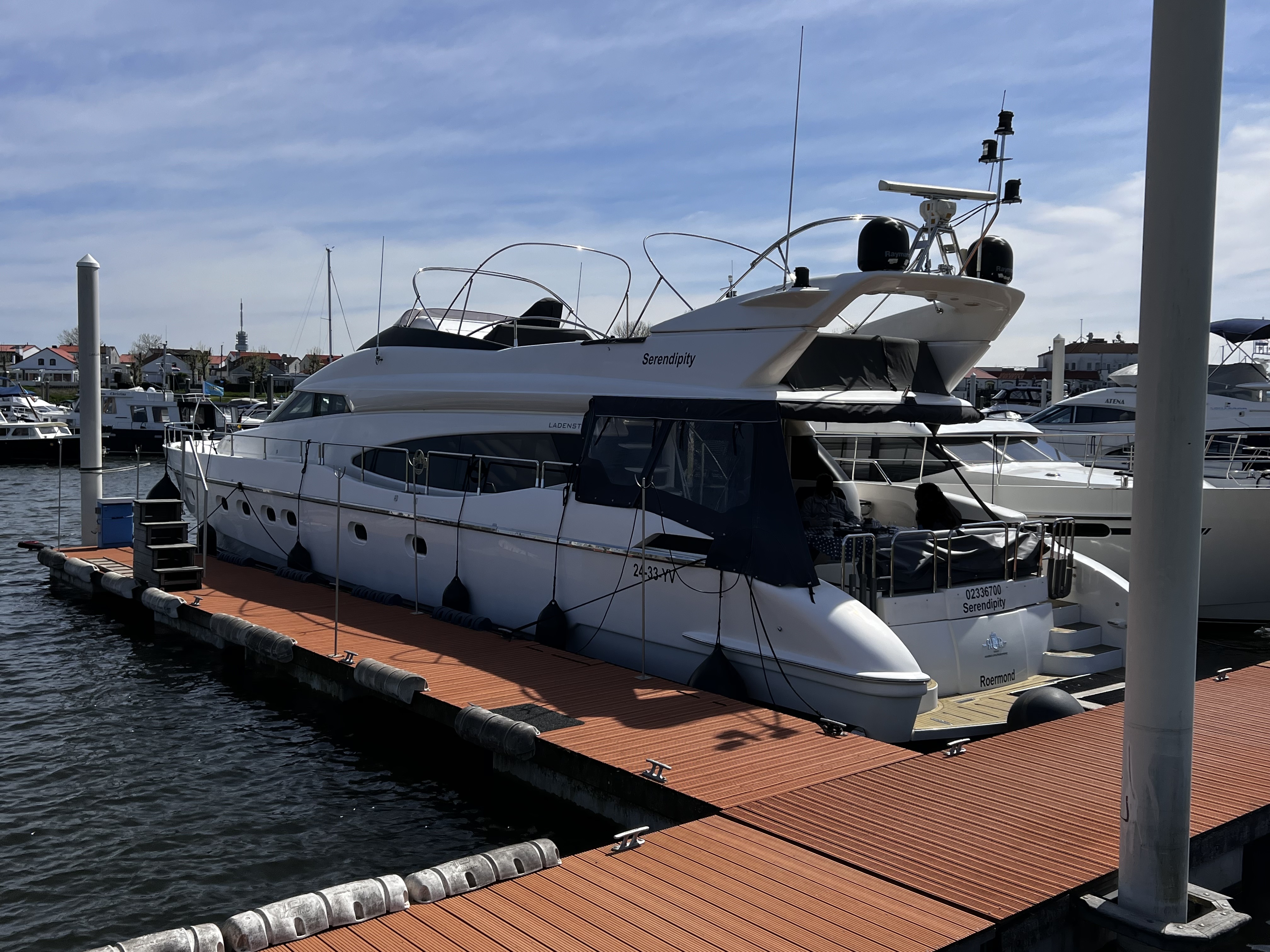 foto: 24 Ladenstein 72