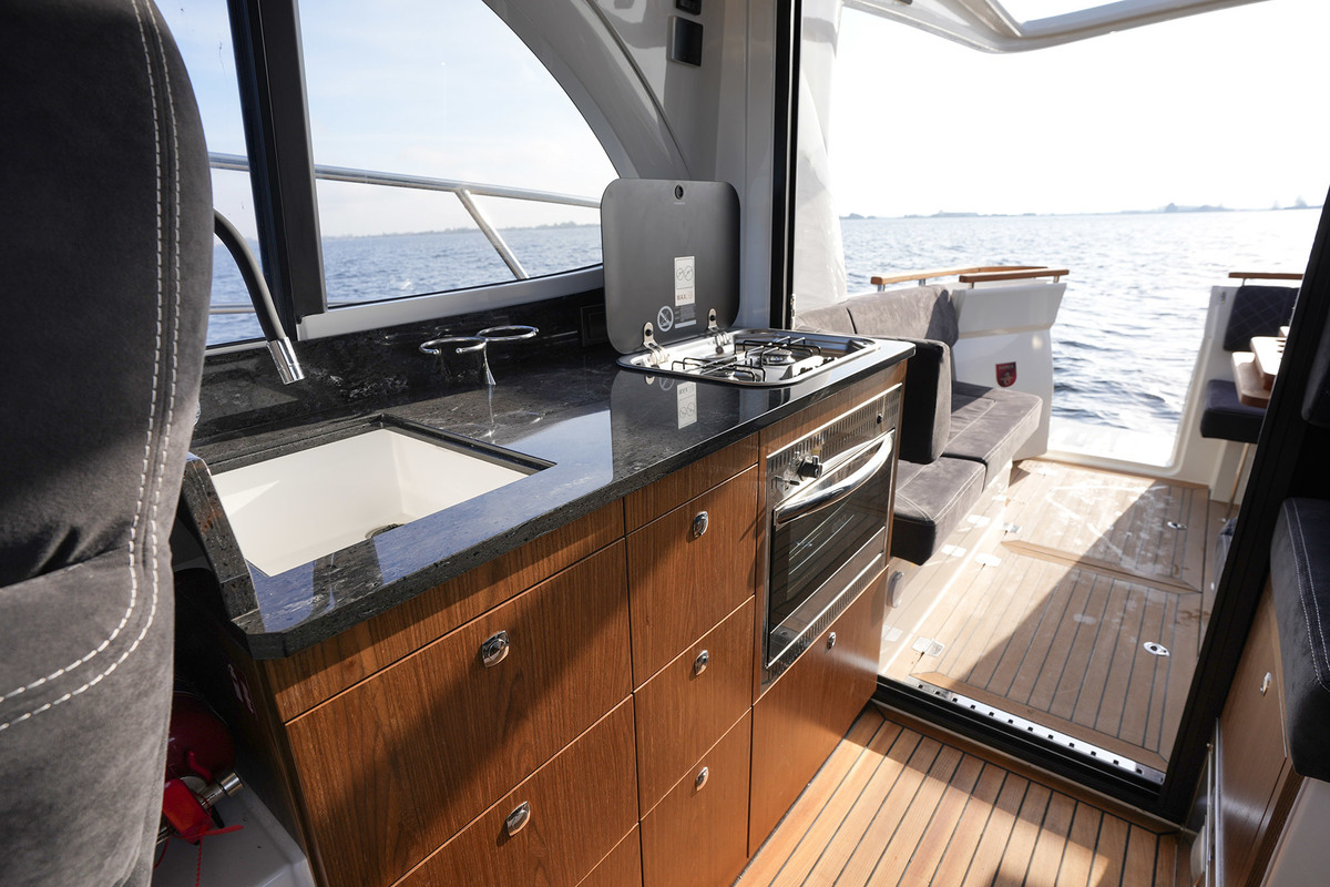 foto: 71 Marex 330 Scandinavia (2024)