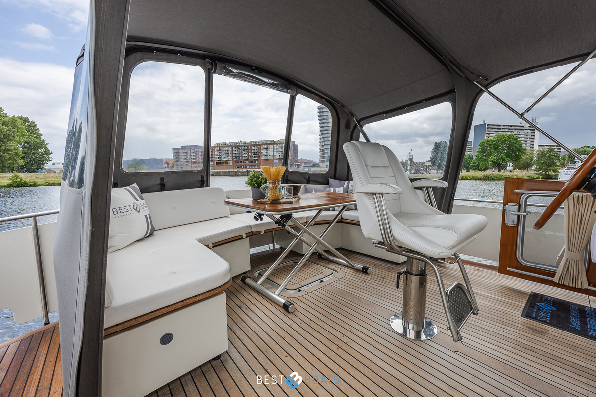 foto: 39 Linssen Grand Sturdy 40.9 AC