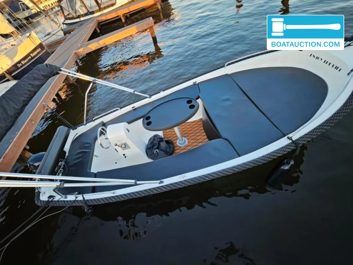 foto: 16 Elegance 430