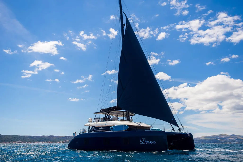 foto: 51 Sunreef 60 Dessus