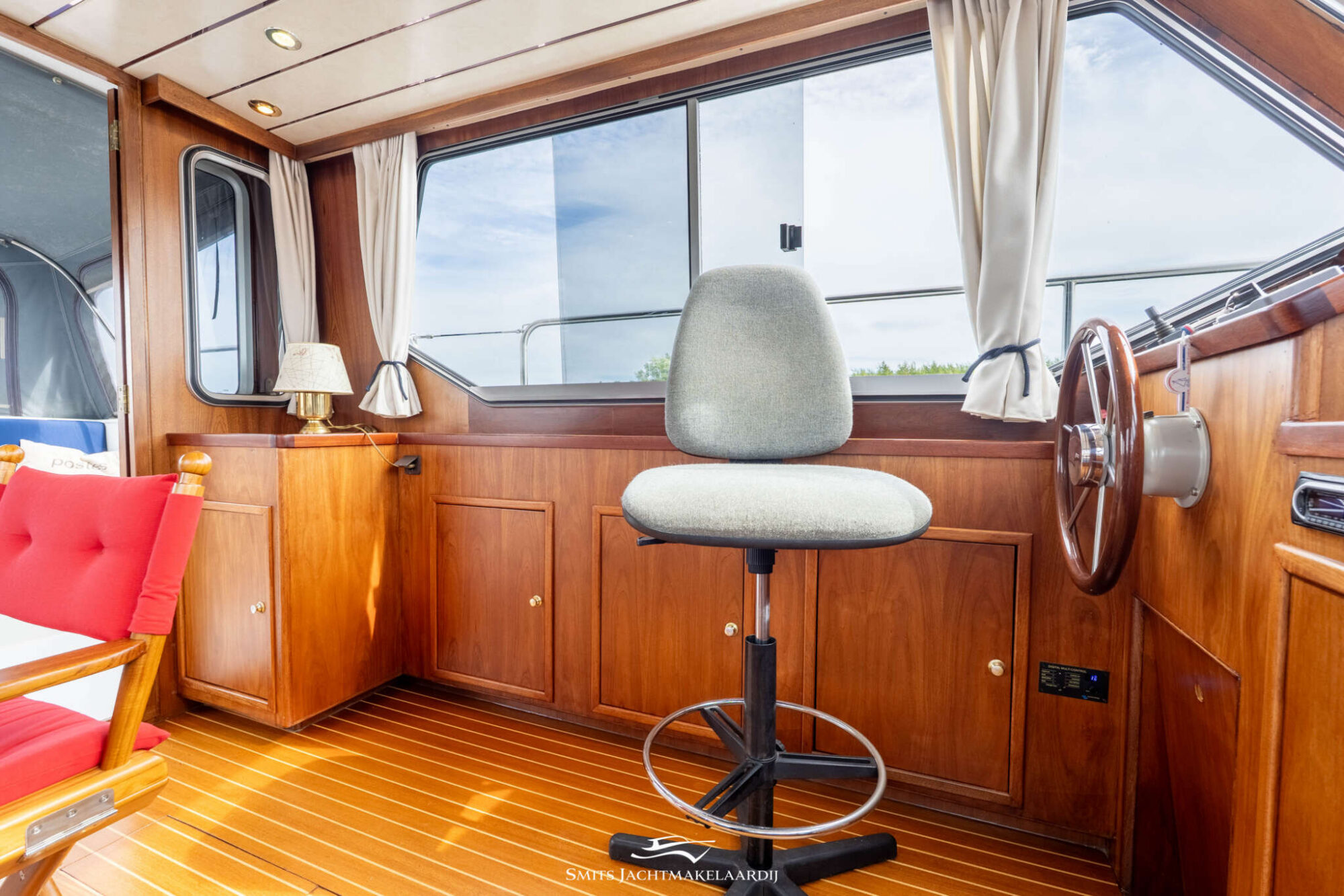 foto: 14 Bach Bach Yacht 35 OK