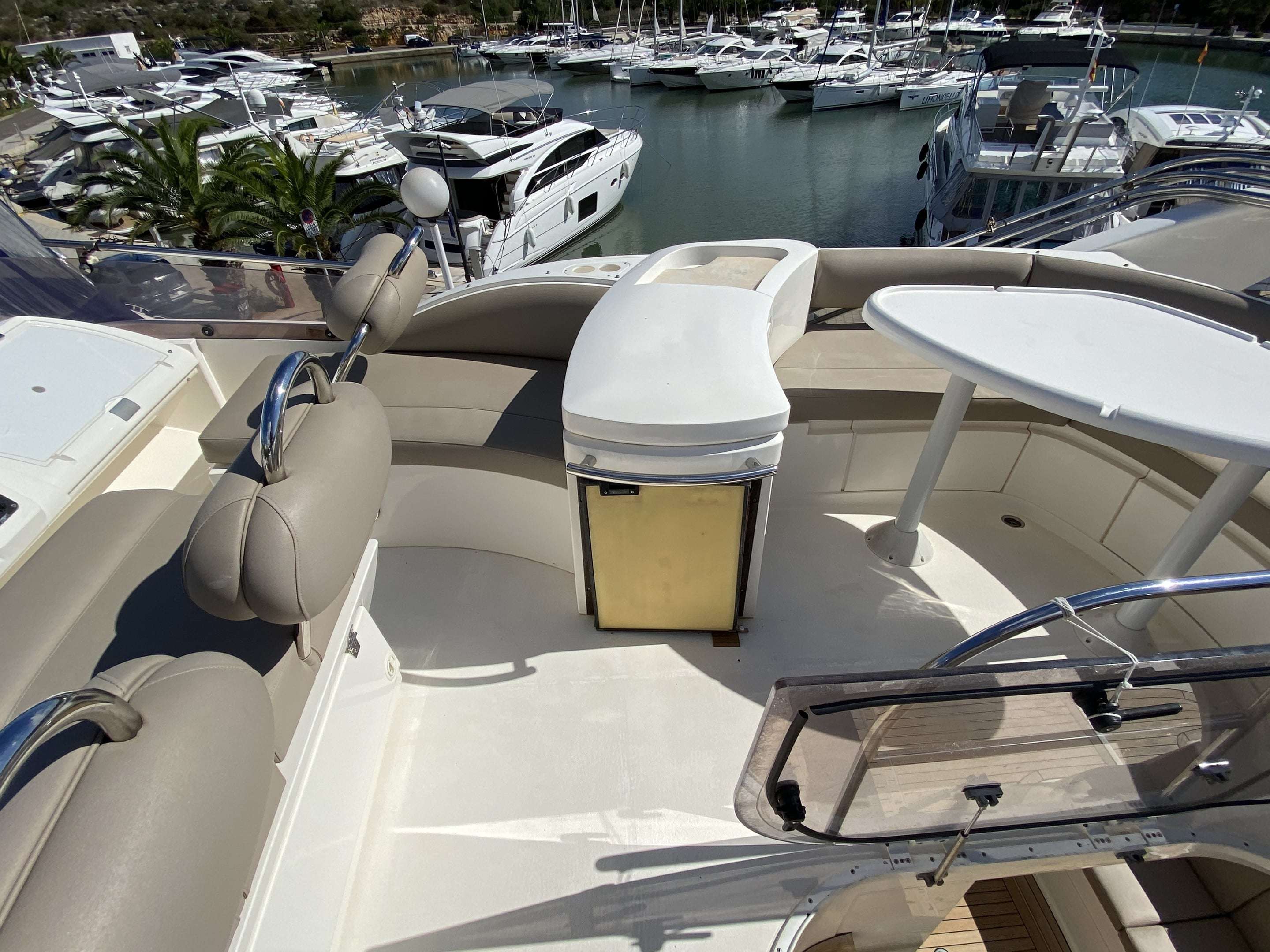 foto: 12 Fairline 40 fly