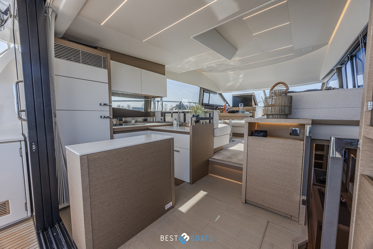 foto: 58 Prestige 520 FLY