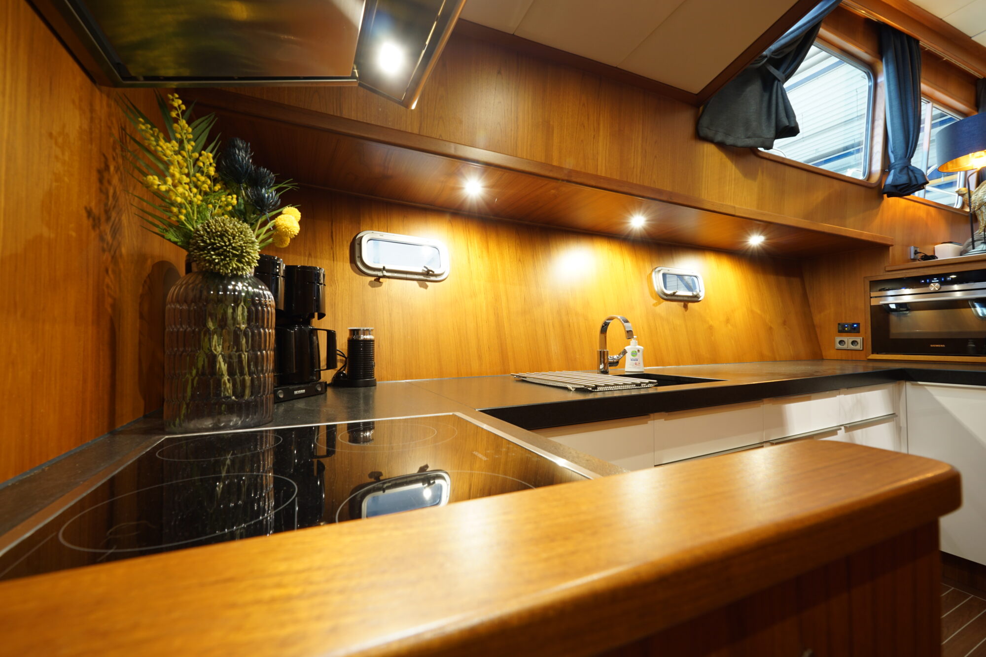 foto: 70 Custen Custen Kruiser 18.00 VS