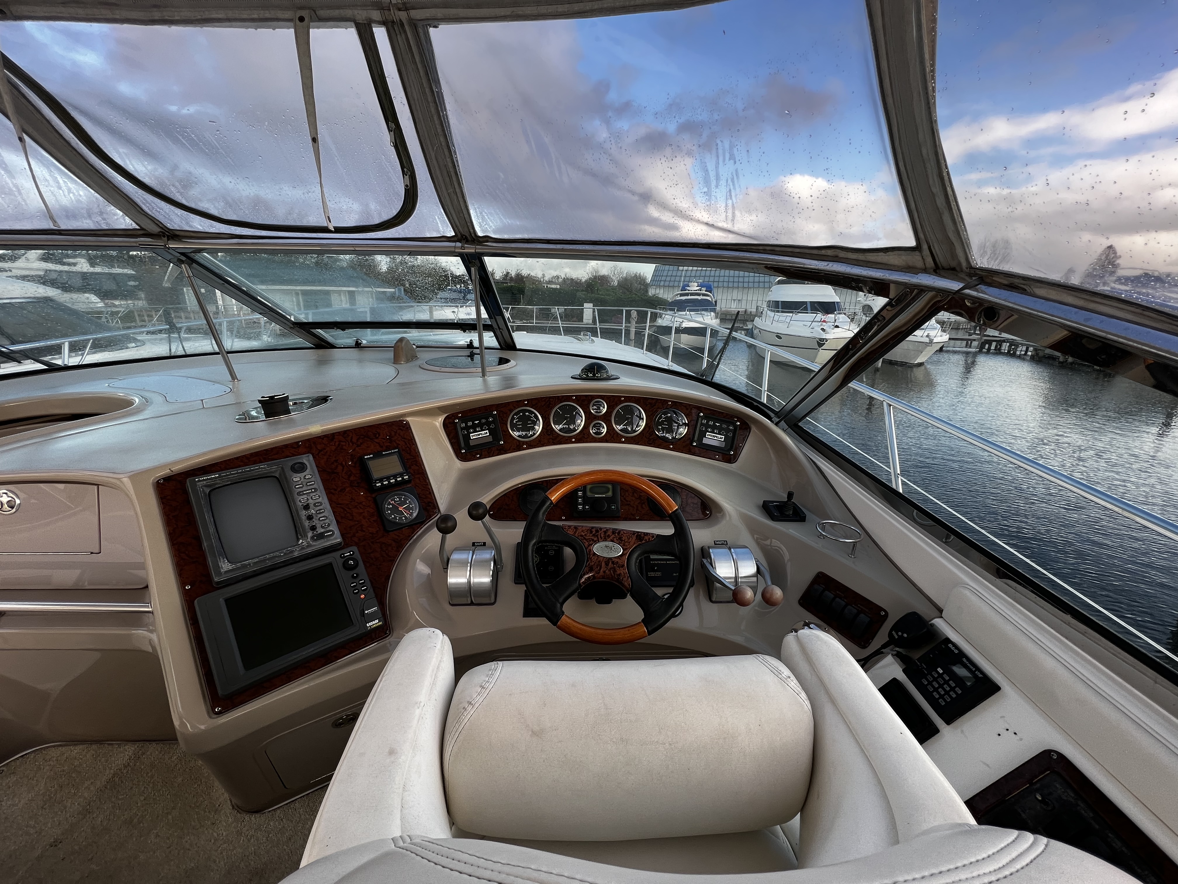 foto: 28 Sea Ray 510 Sundancer
