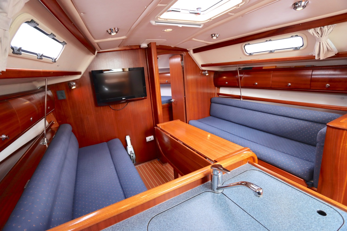 foto: 23 Bavaria 36-2 Cruiser