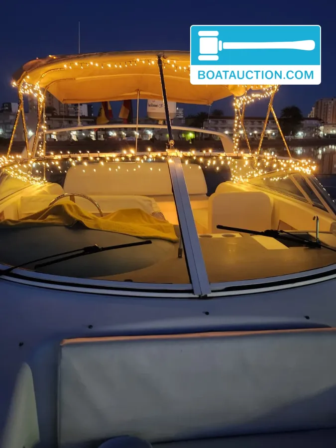 foto: 11 Carver Mariner 350