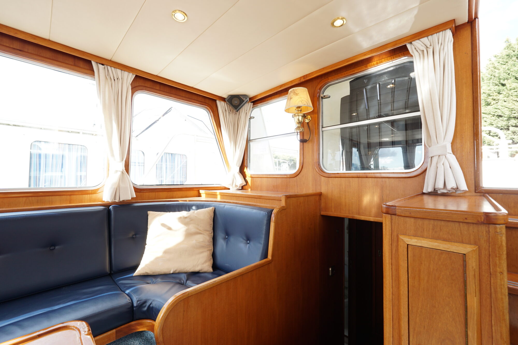 foto: 35 Damen Damen Pushy Cat 15.00 AK Cabrio