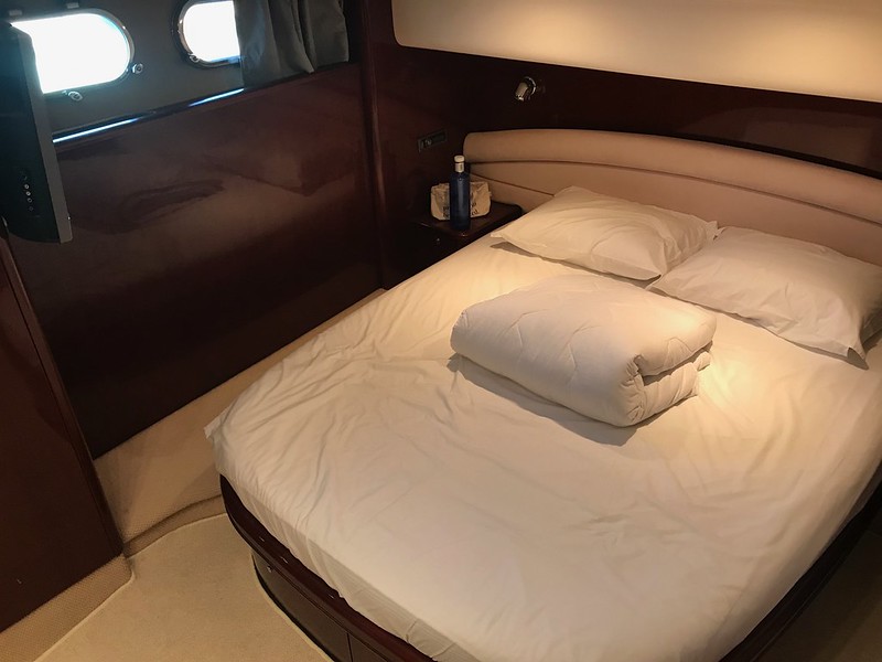 foto: 16 princess 61  FLY