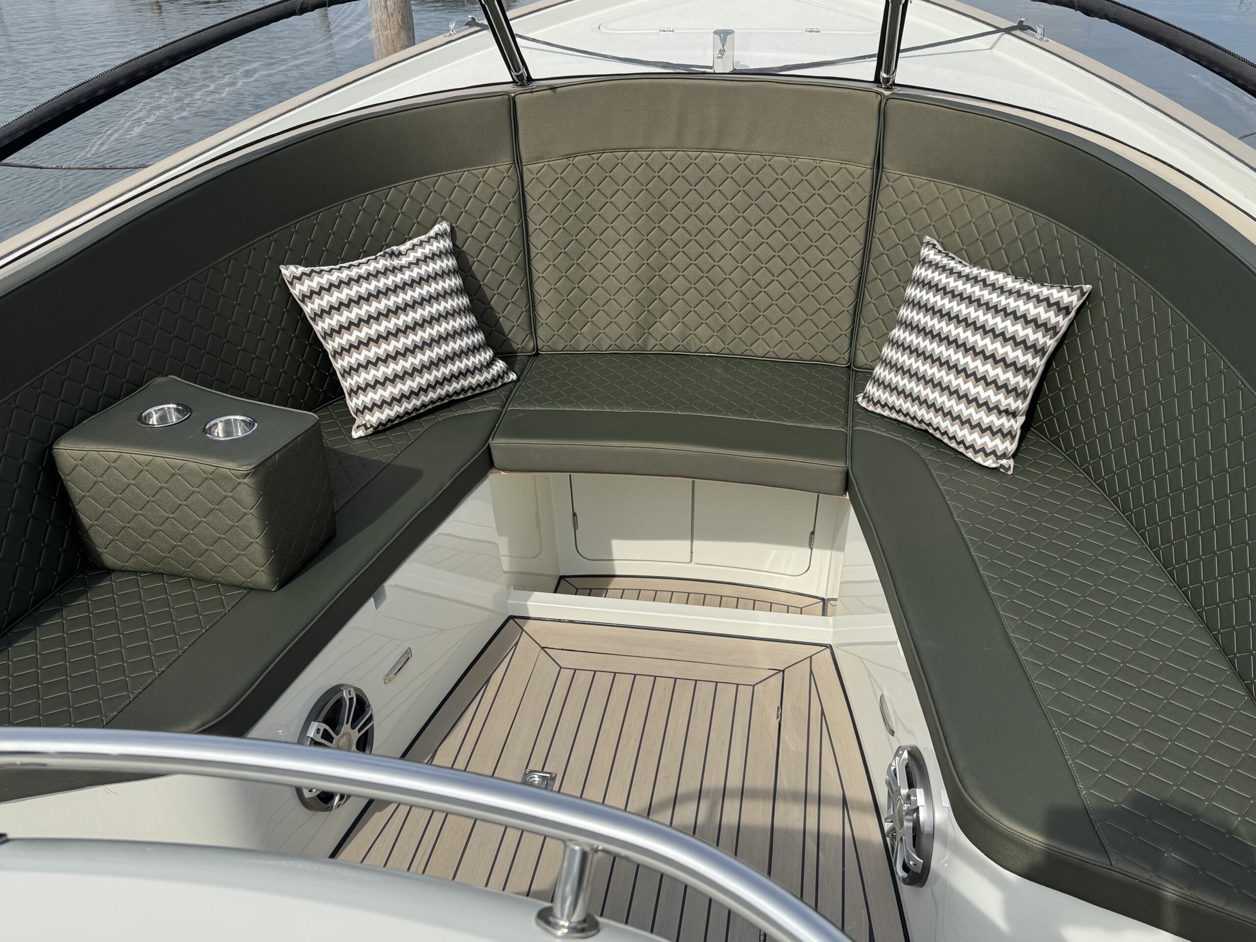 foto: 33 Antaris Seventy7 Sport